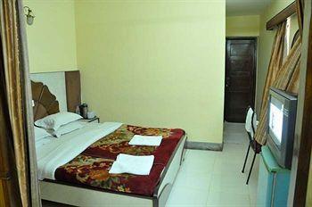 Hotel Heera International Calcutta Exterior foto